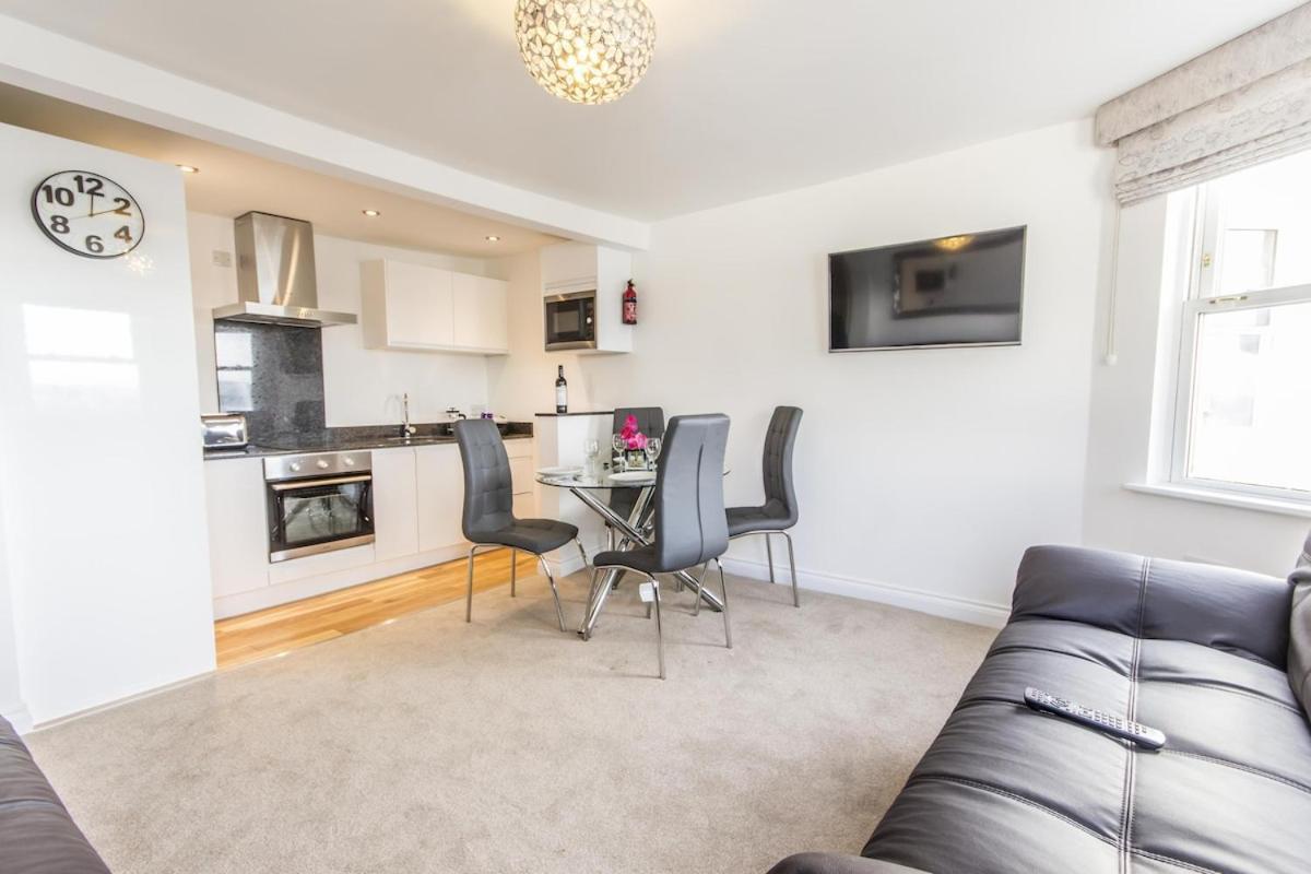 The Crows Nest Apartment Plymouth Bagian luar foto